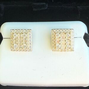 Elegant Square Stud Earrings